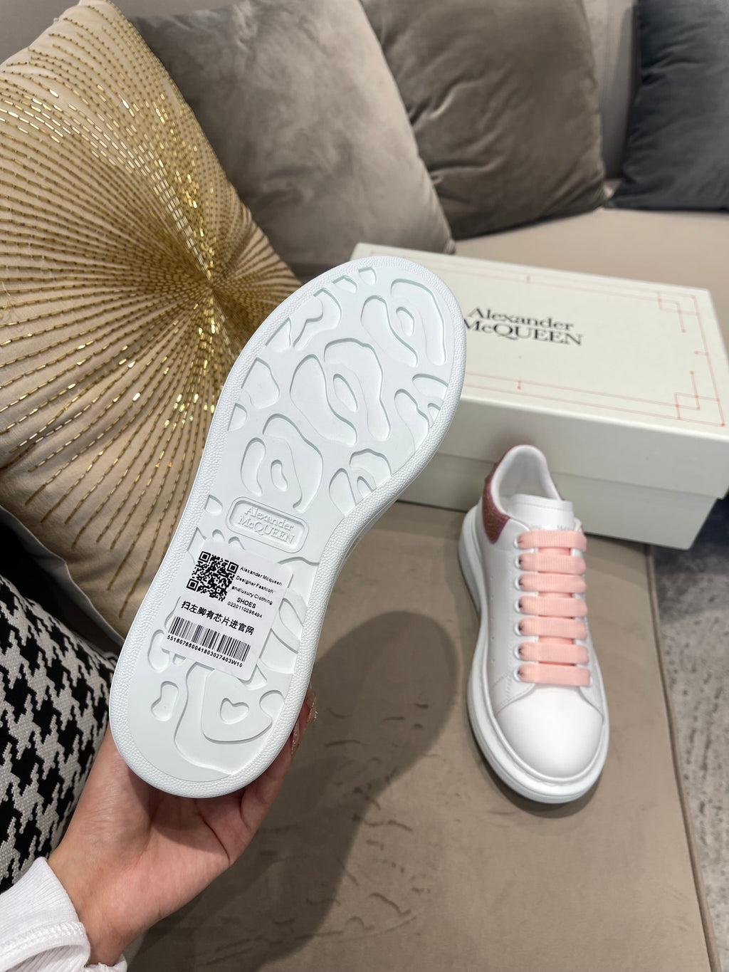 Alexander McQueen Sneaker