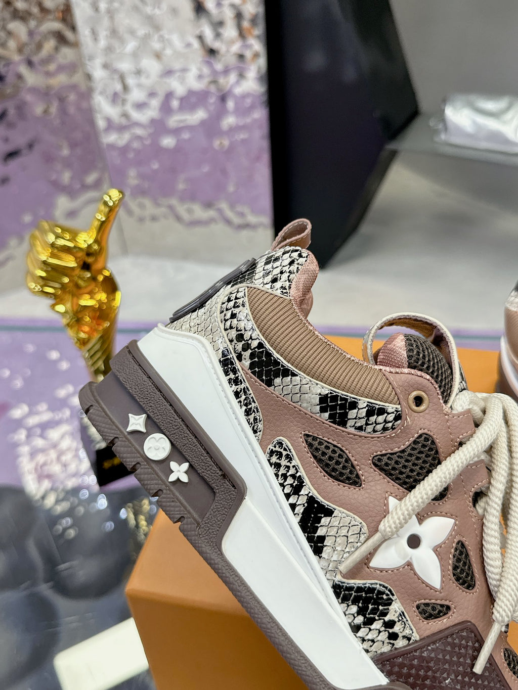 Louis Vuitton 2025 New Sneaker
