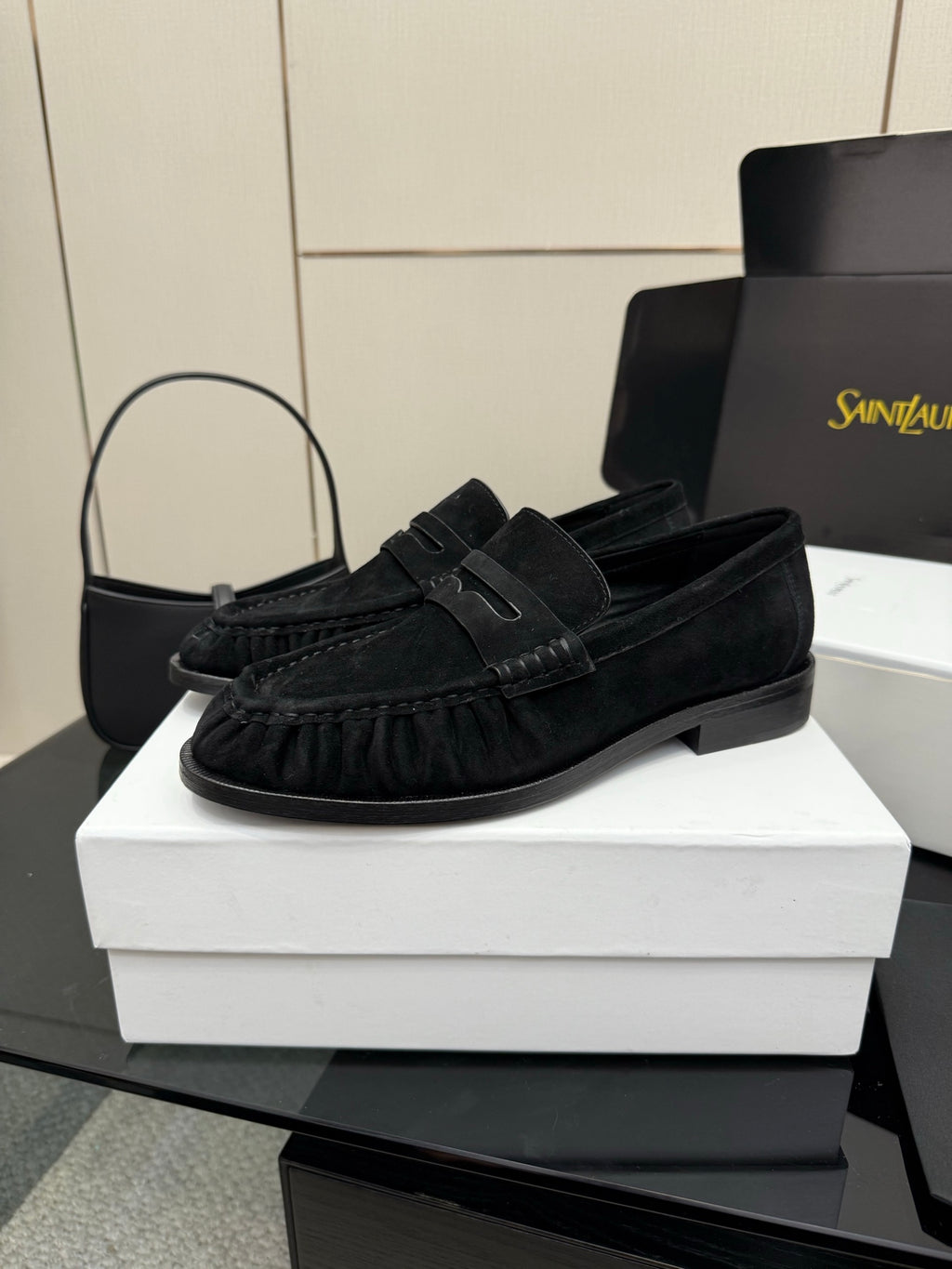 Yves Saint Laurent Loafer