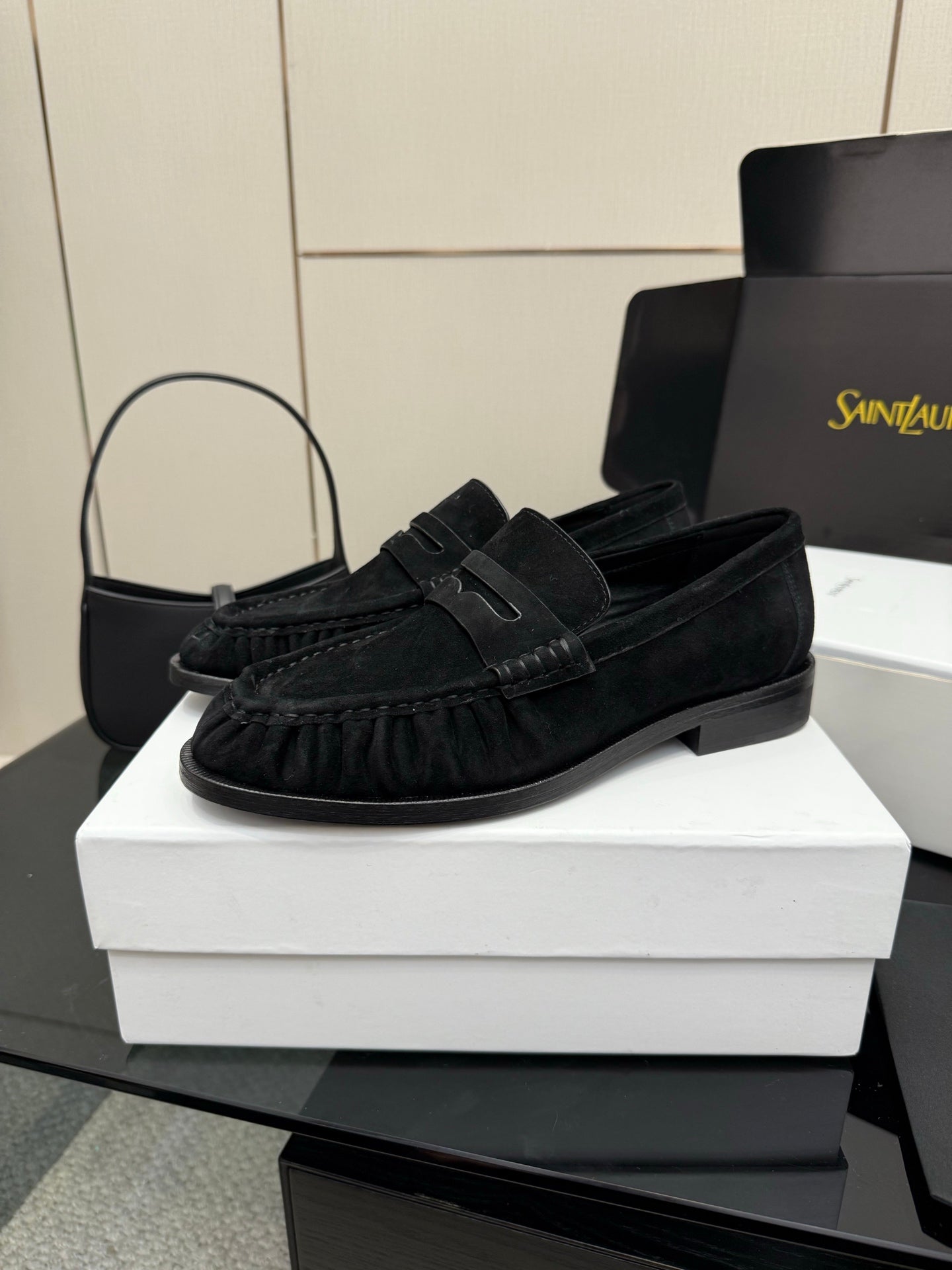 Yves Saint Laurent Loafer