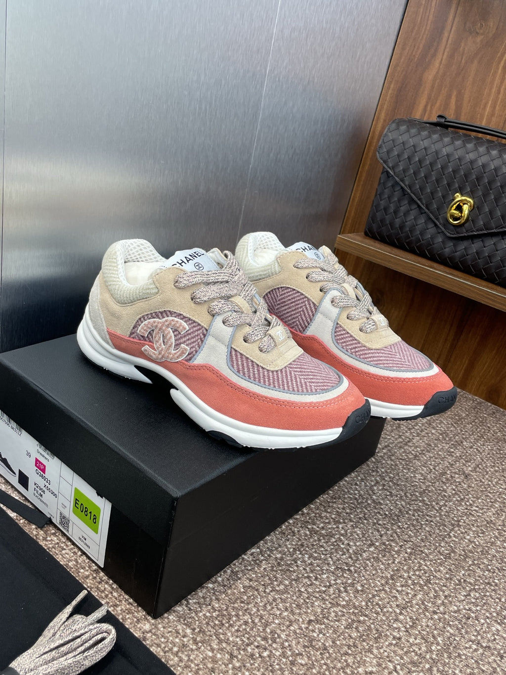 Chanel sneaker