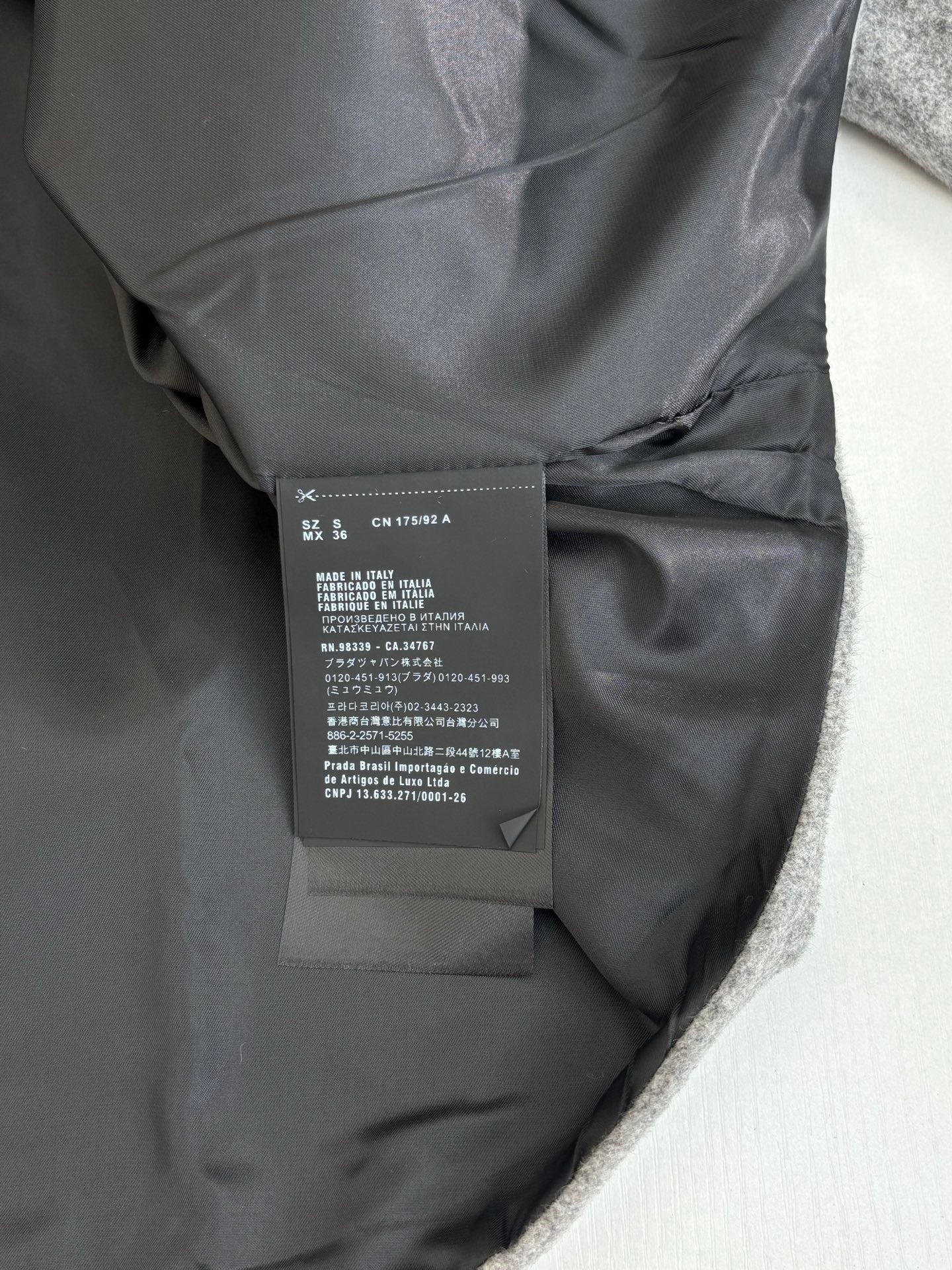 Prada Erkek İnce Kaban