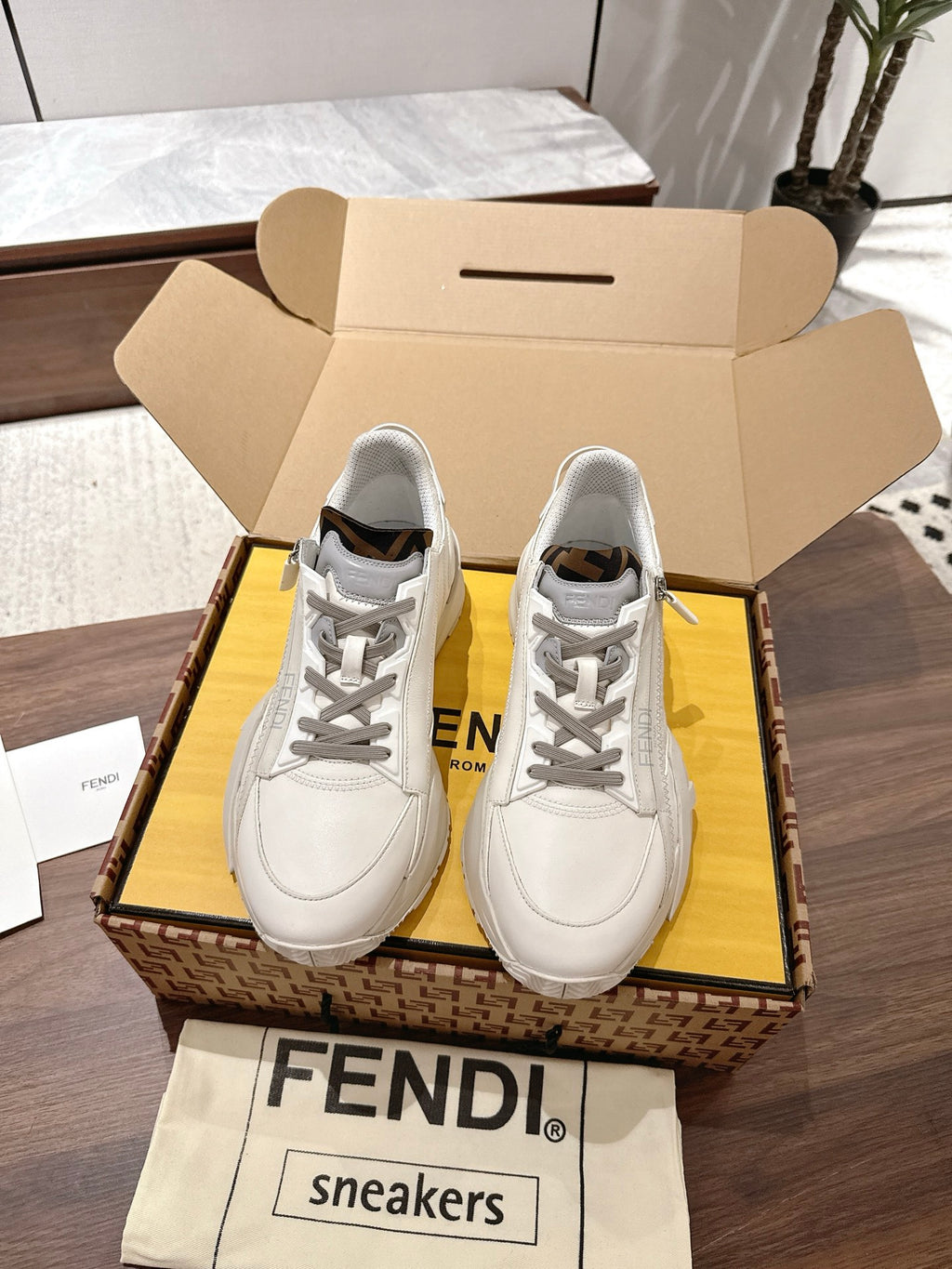Fendi Sneaker