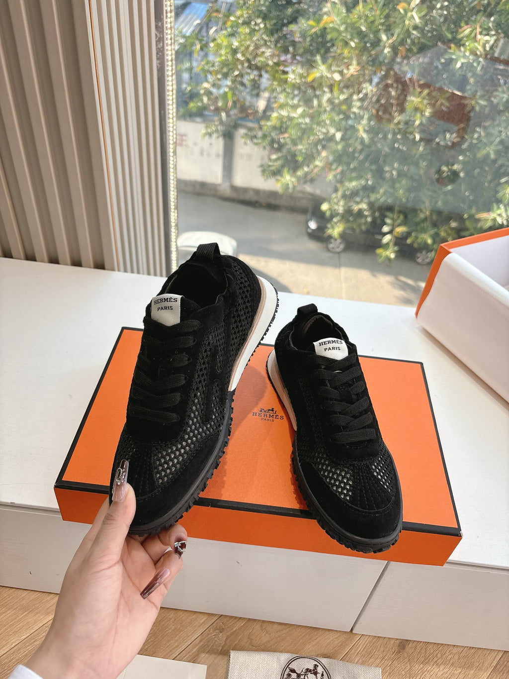 Hermes Sneaker