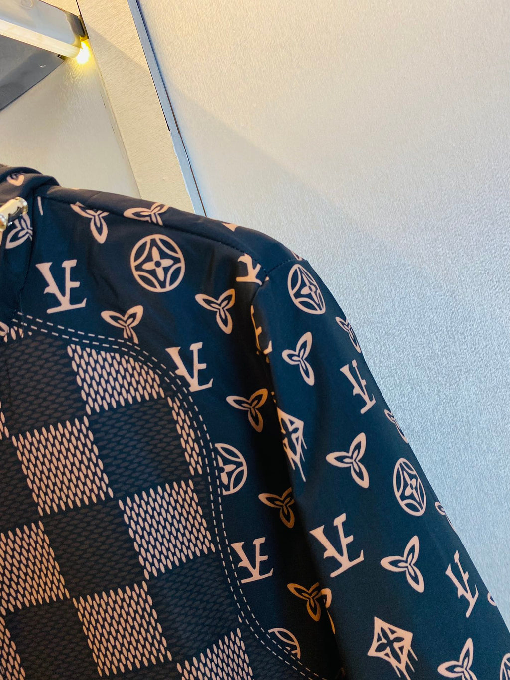 Louis Vuitton Mont