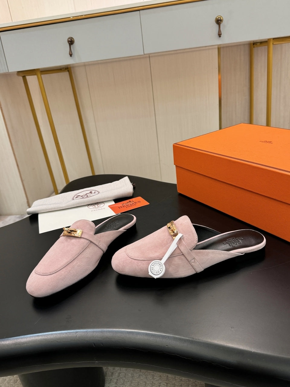Hermes Slipper