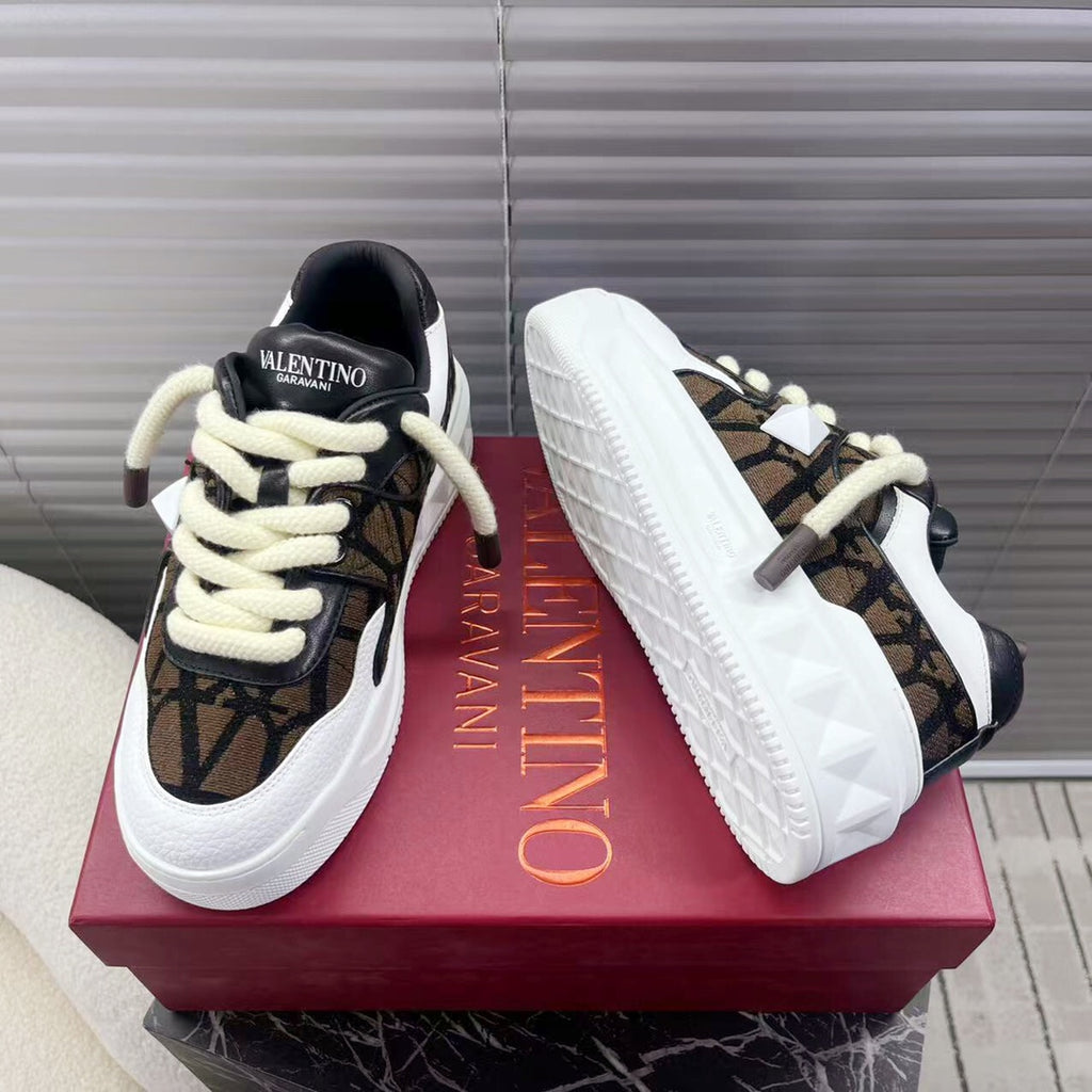 Valentino Sneaker