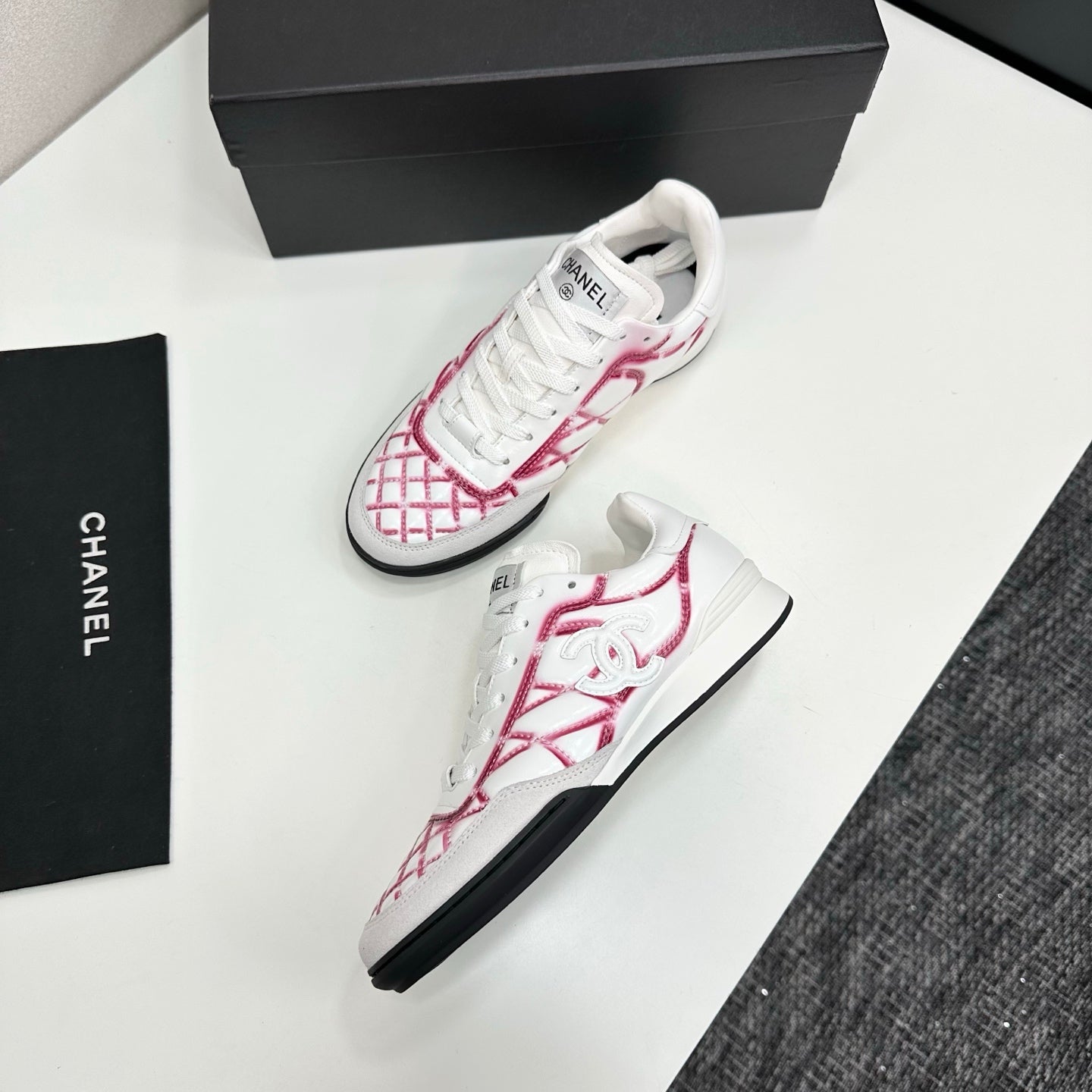 Chanel Sneaker