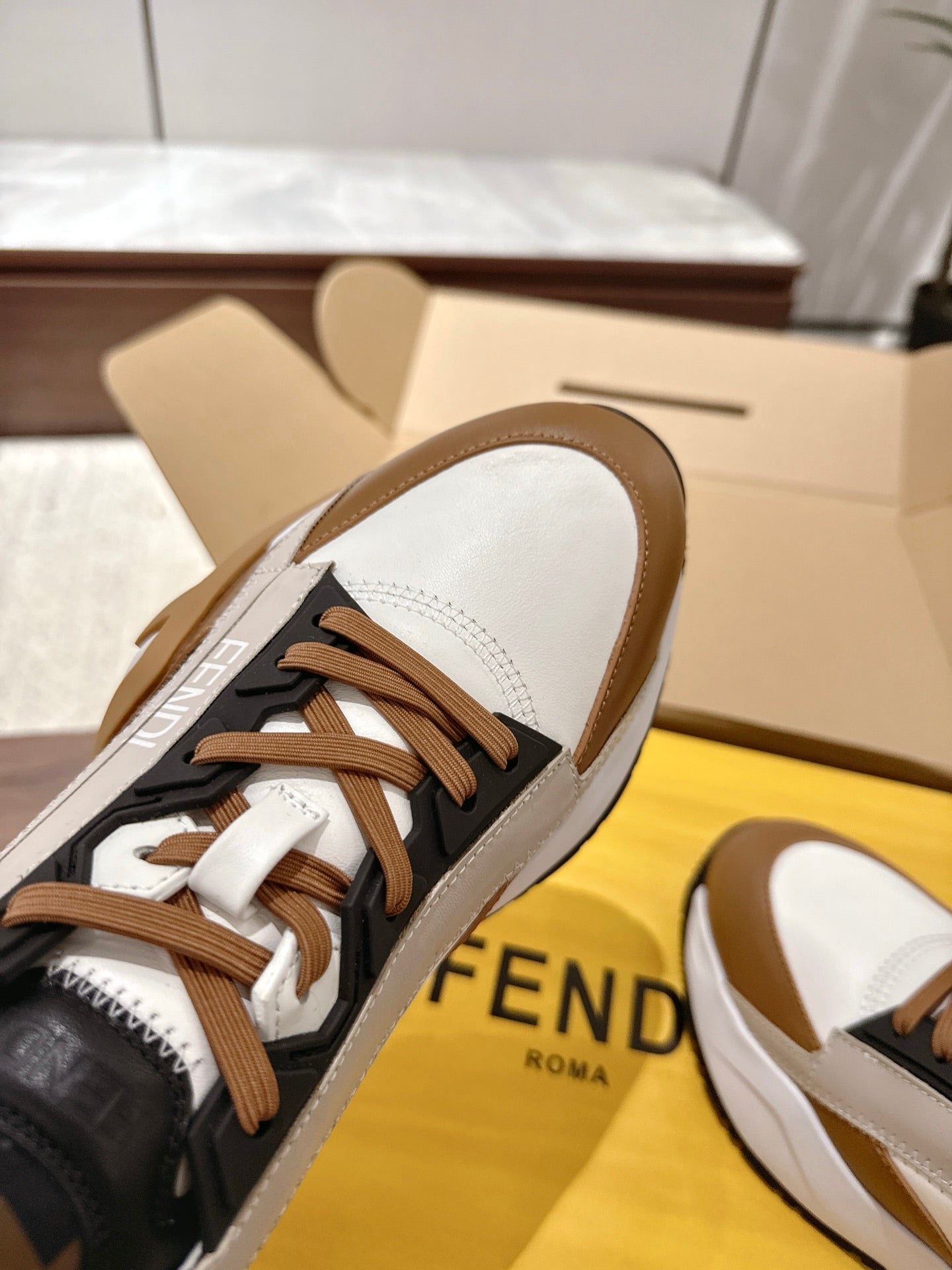 Fendi Sneaker
