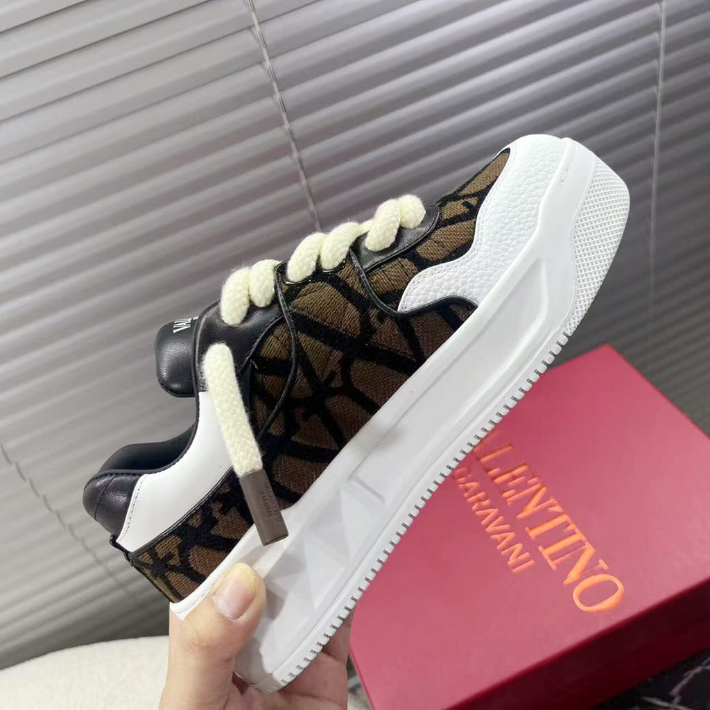 Valentino Sneaker