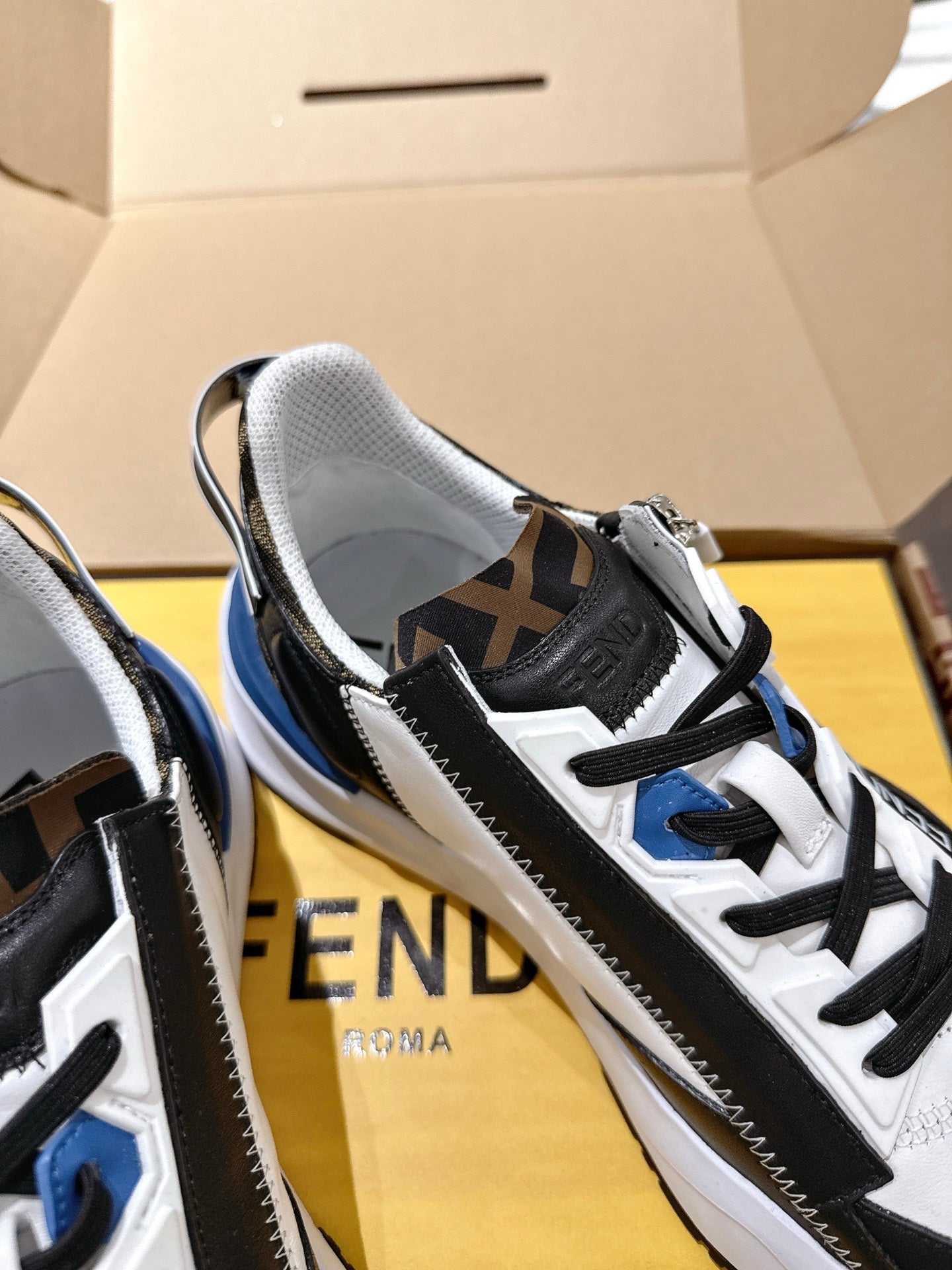 Fendi Sneaker