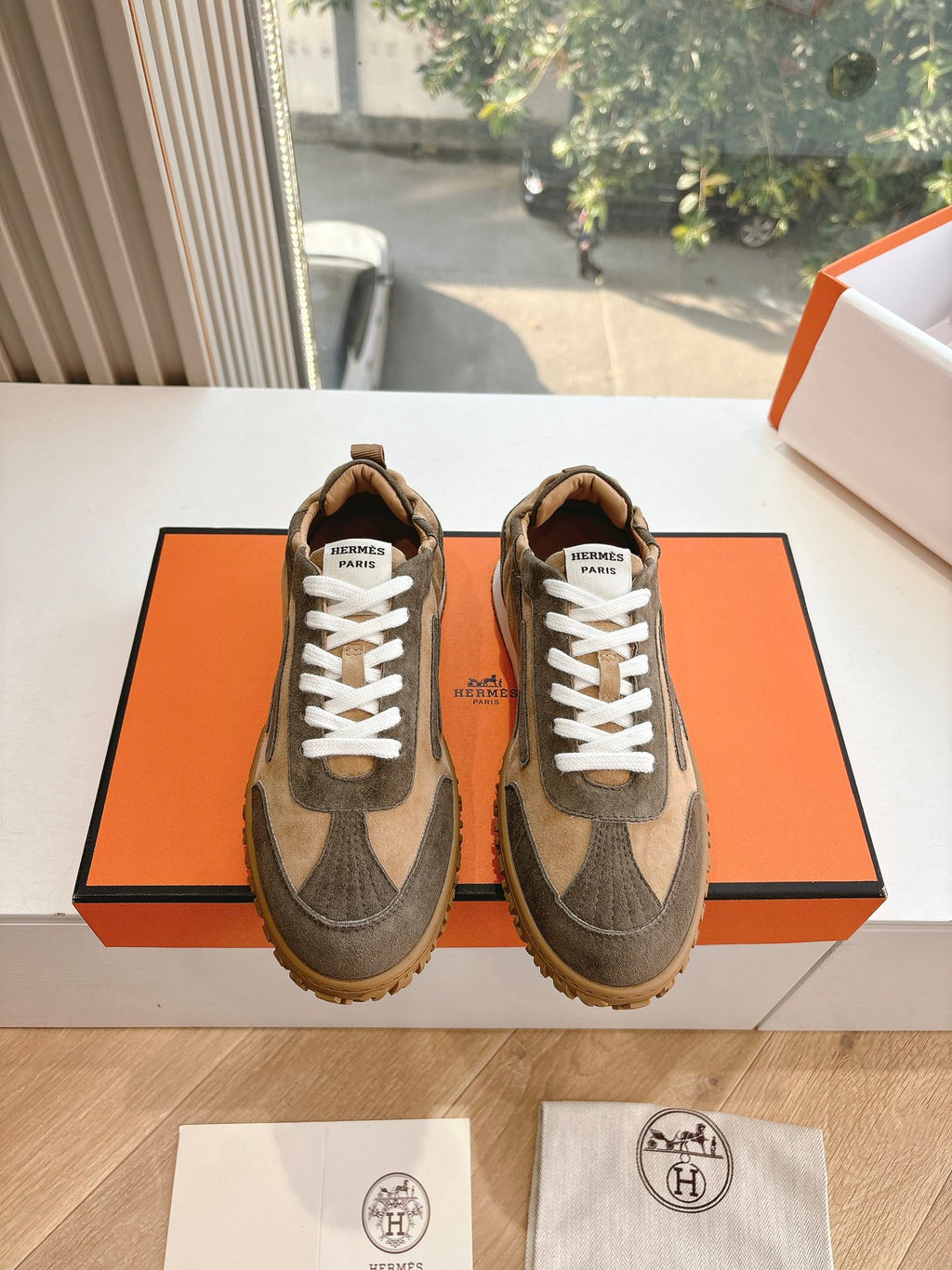 Hermes Sneaker