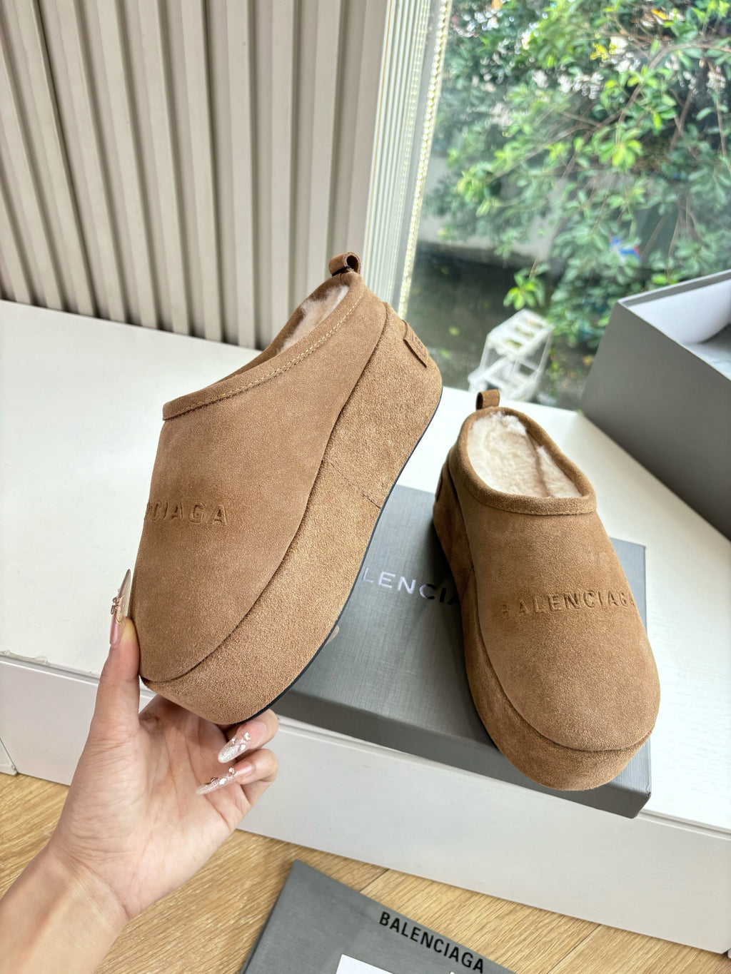 Balenciaga Slipper