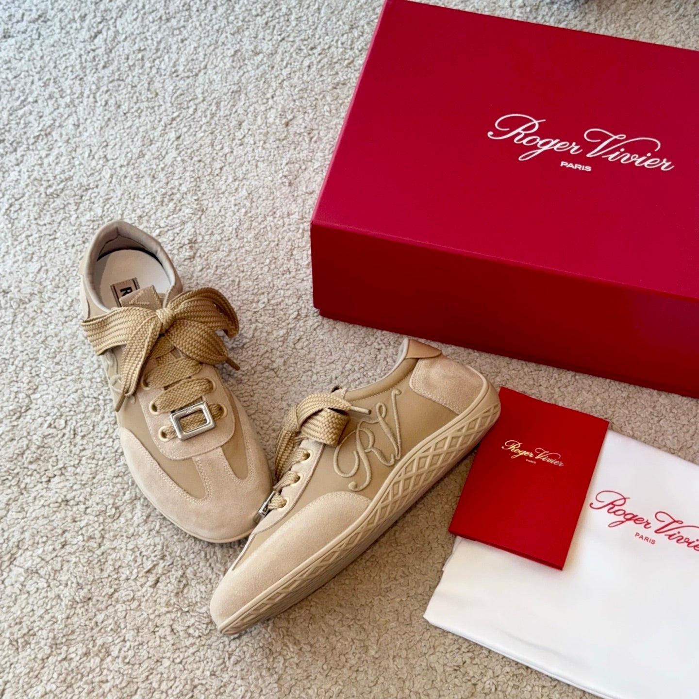 Roger Vivier Sneaker