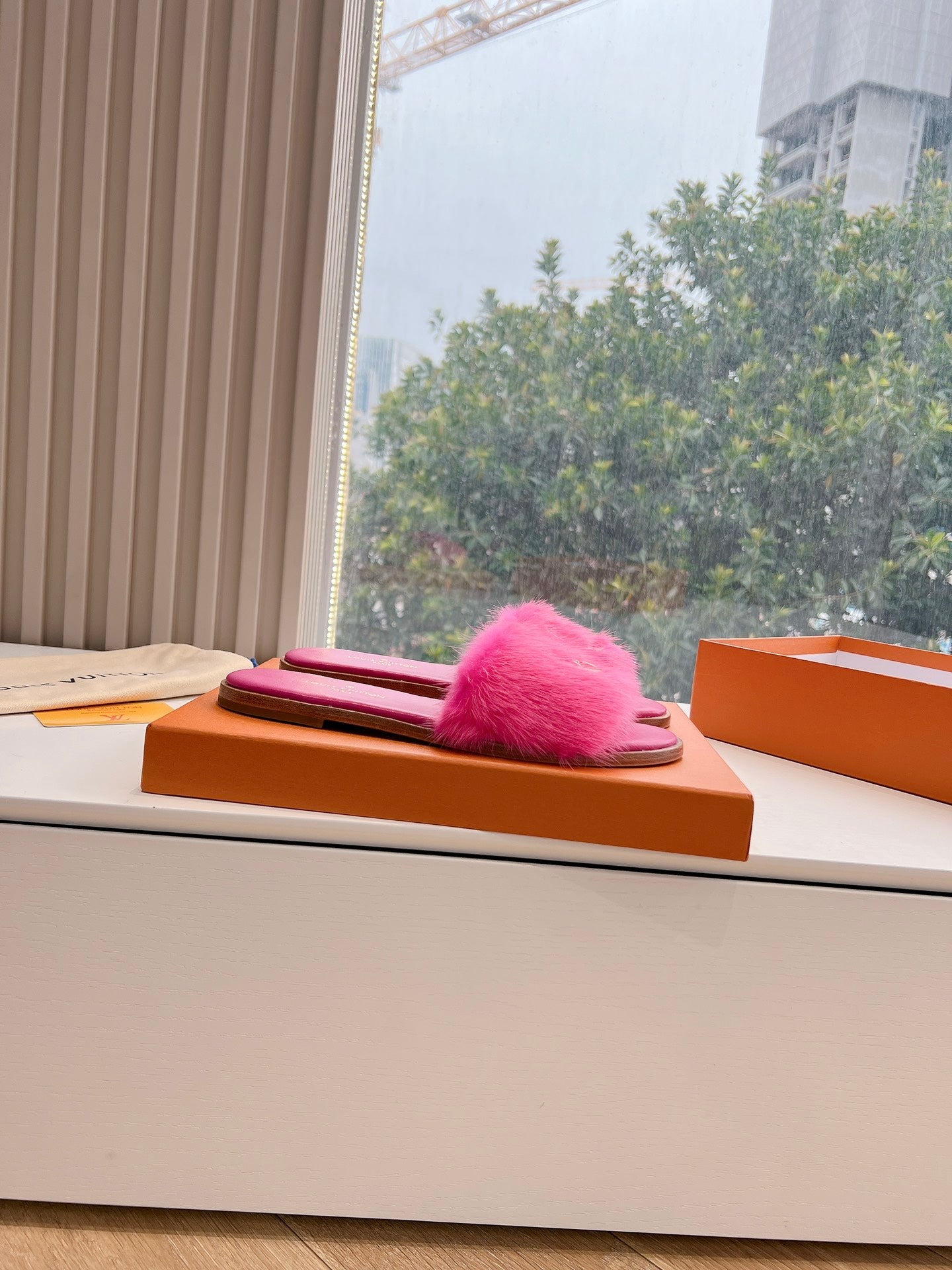 Louis Vuitton Slipper