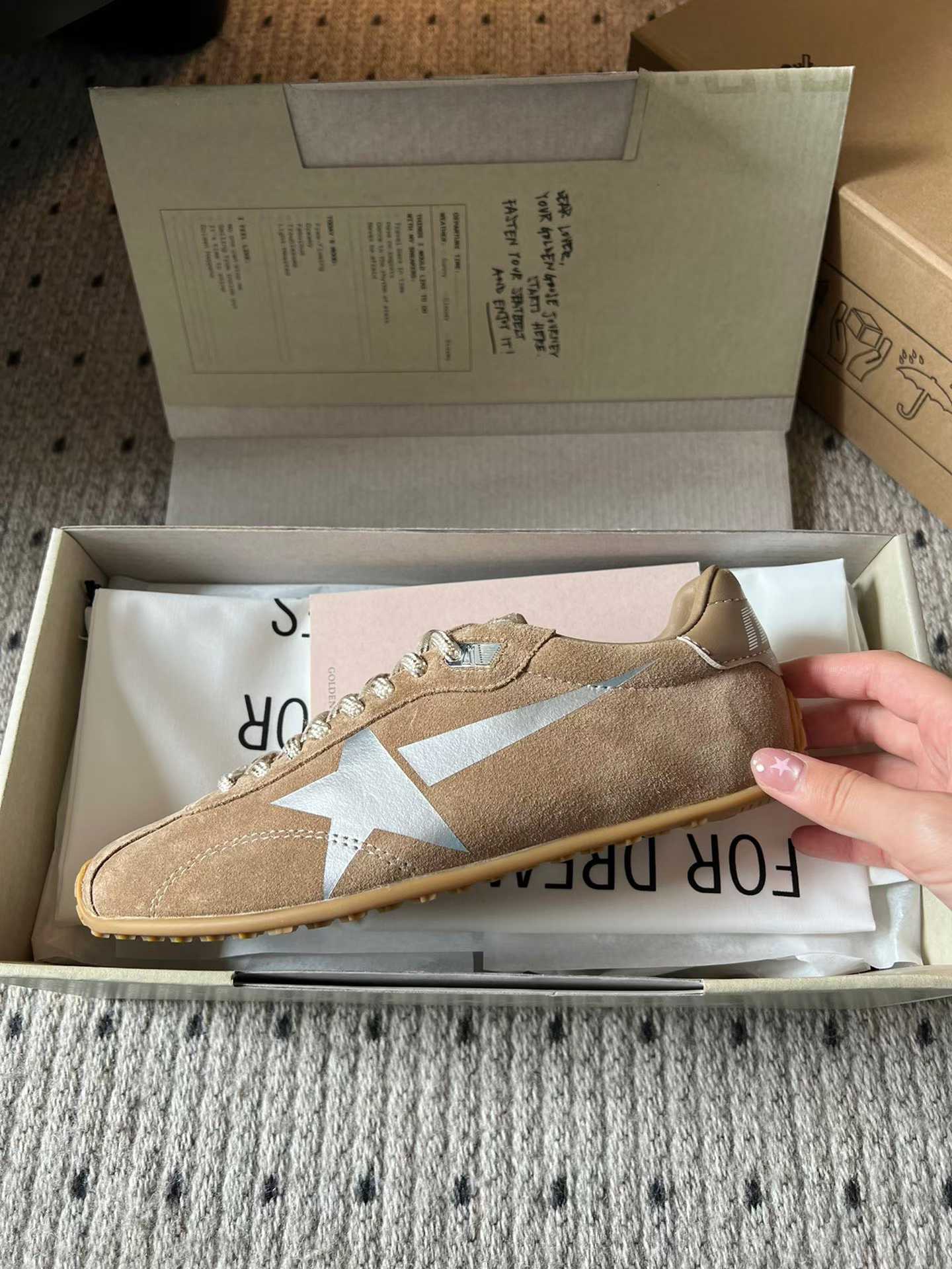 Golden Goose Sneaker