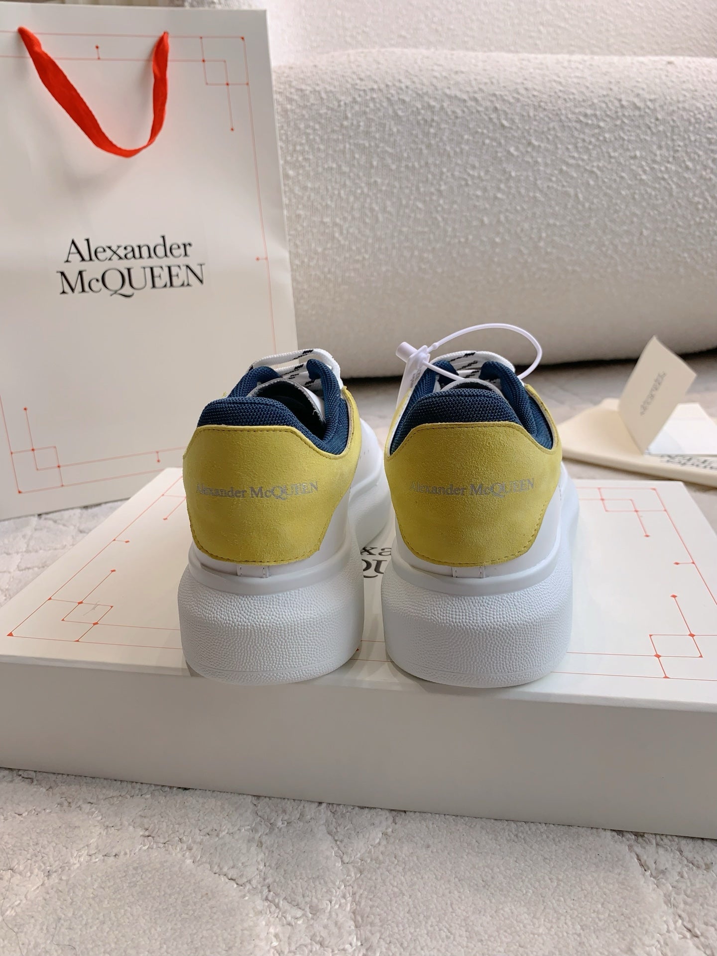 Alexander McQueen Sneaker