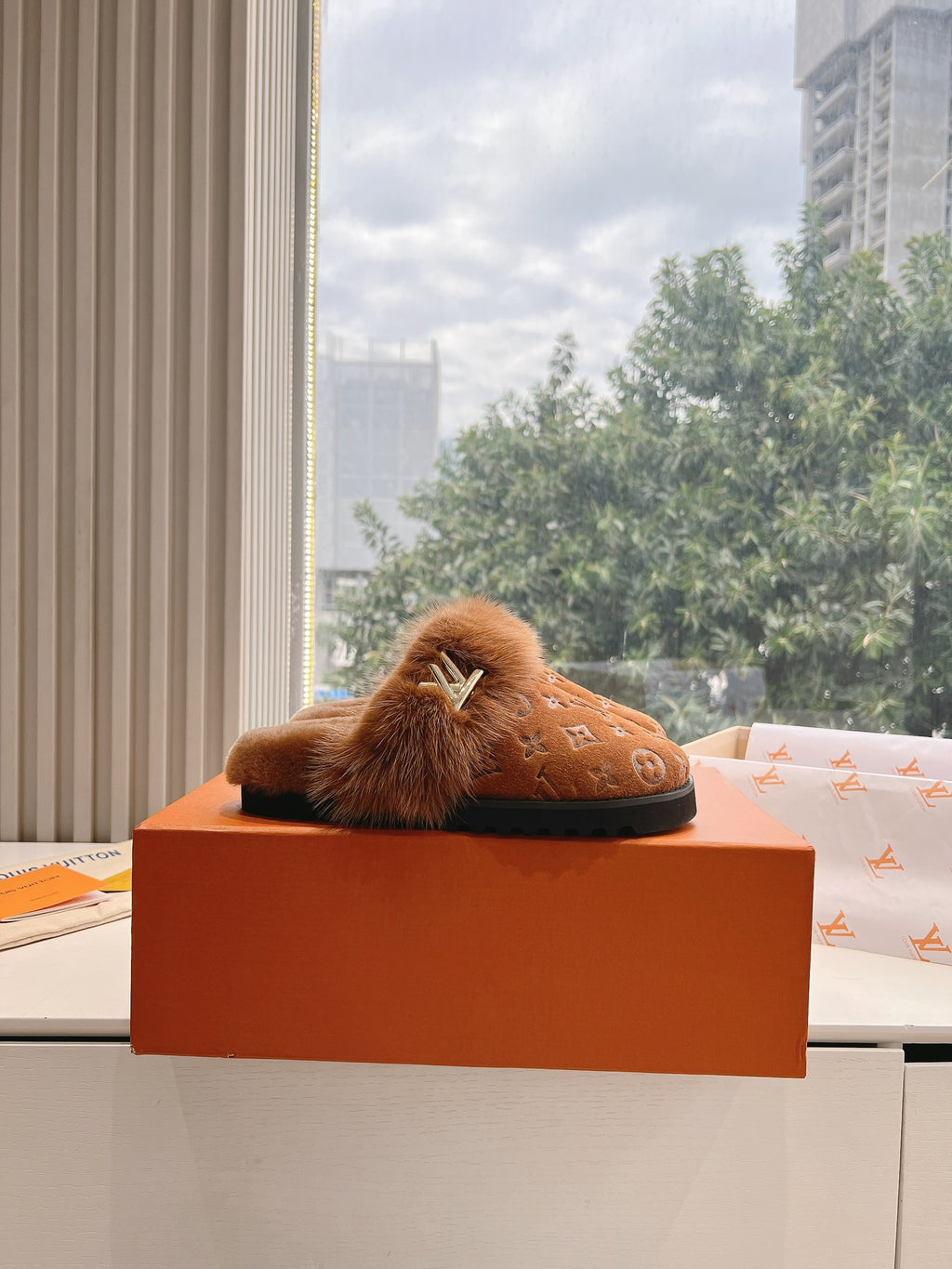 Louis Vuitton Slipper