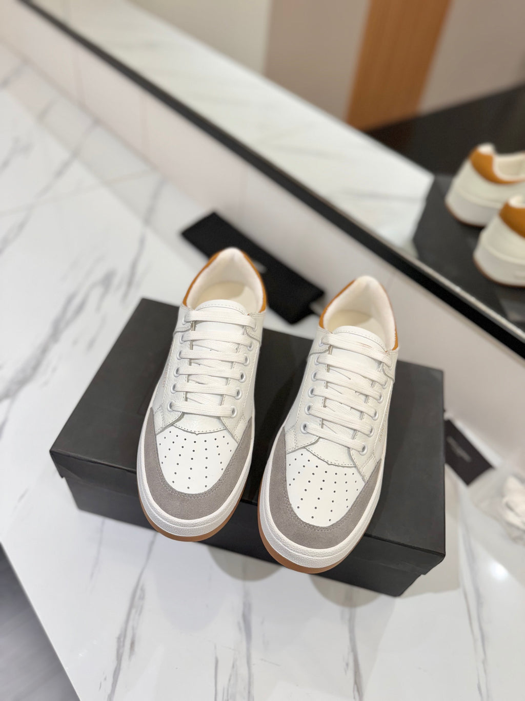 Saint Laurent Sneaker