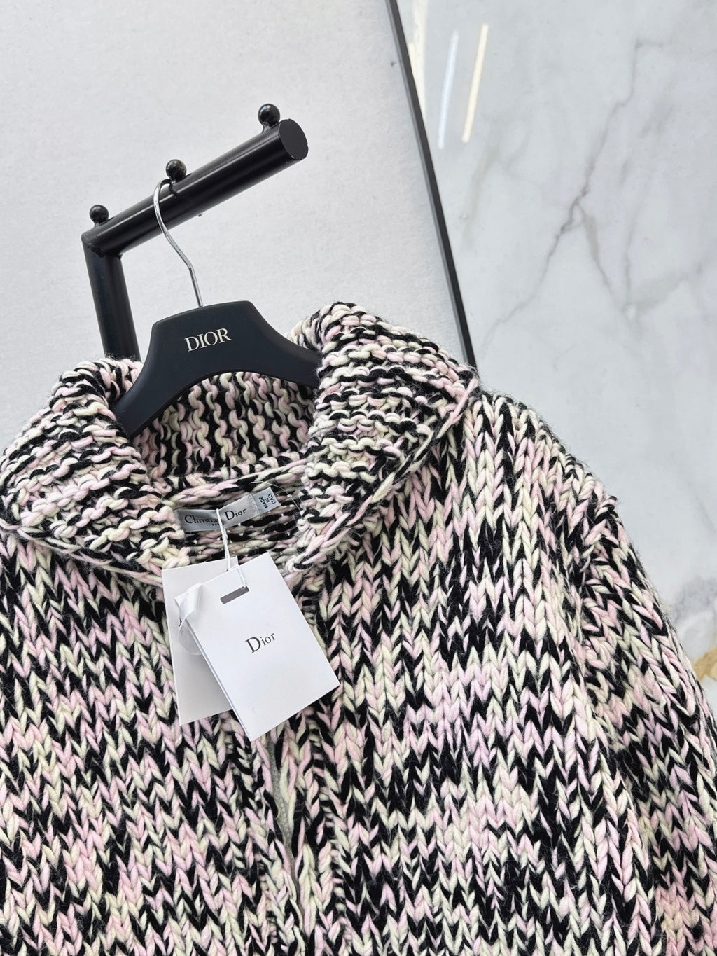 Dior Kazak
