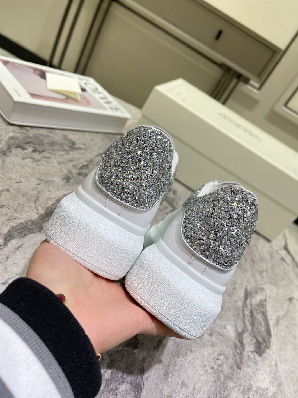 Alexander McQueen Sneaker