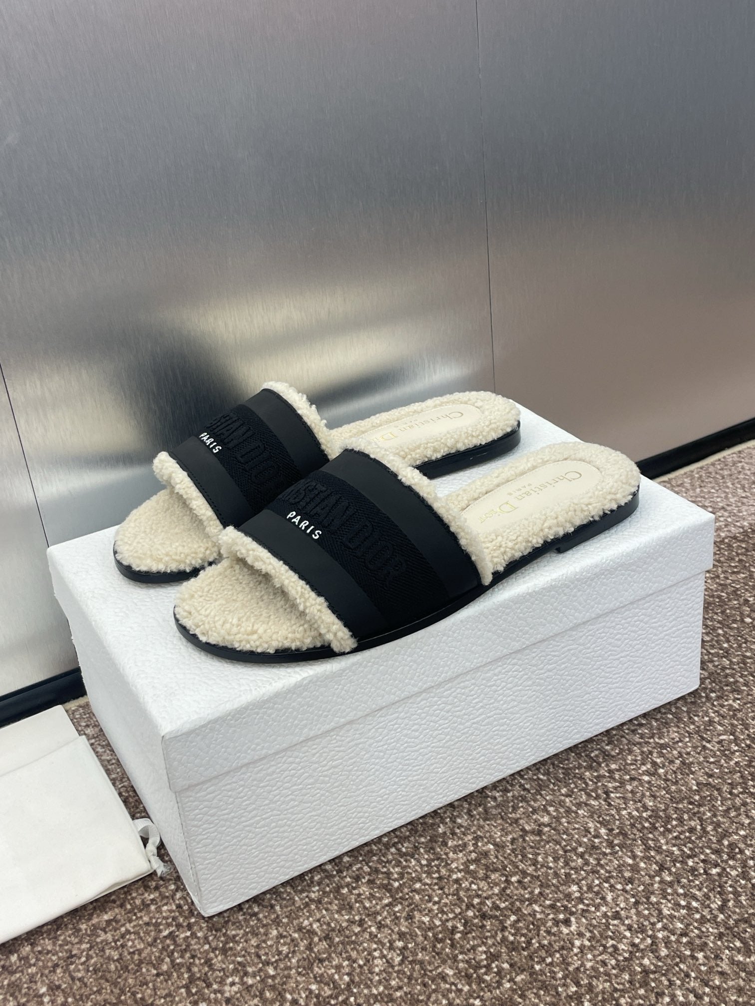 Christian Dior Slipper