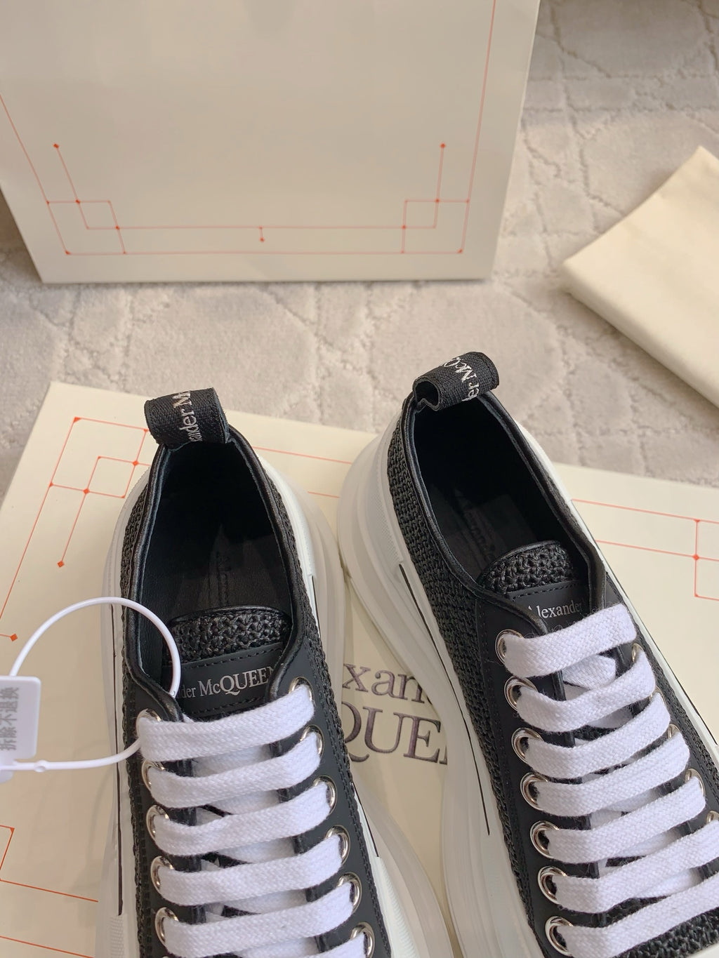 Alexander McQueen Sneaker