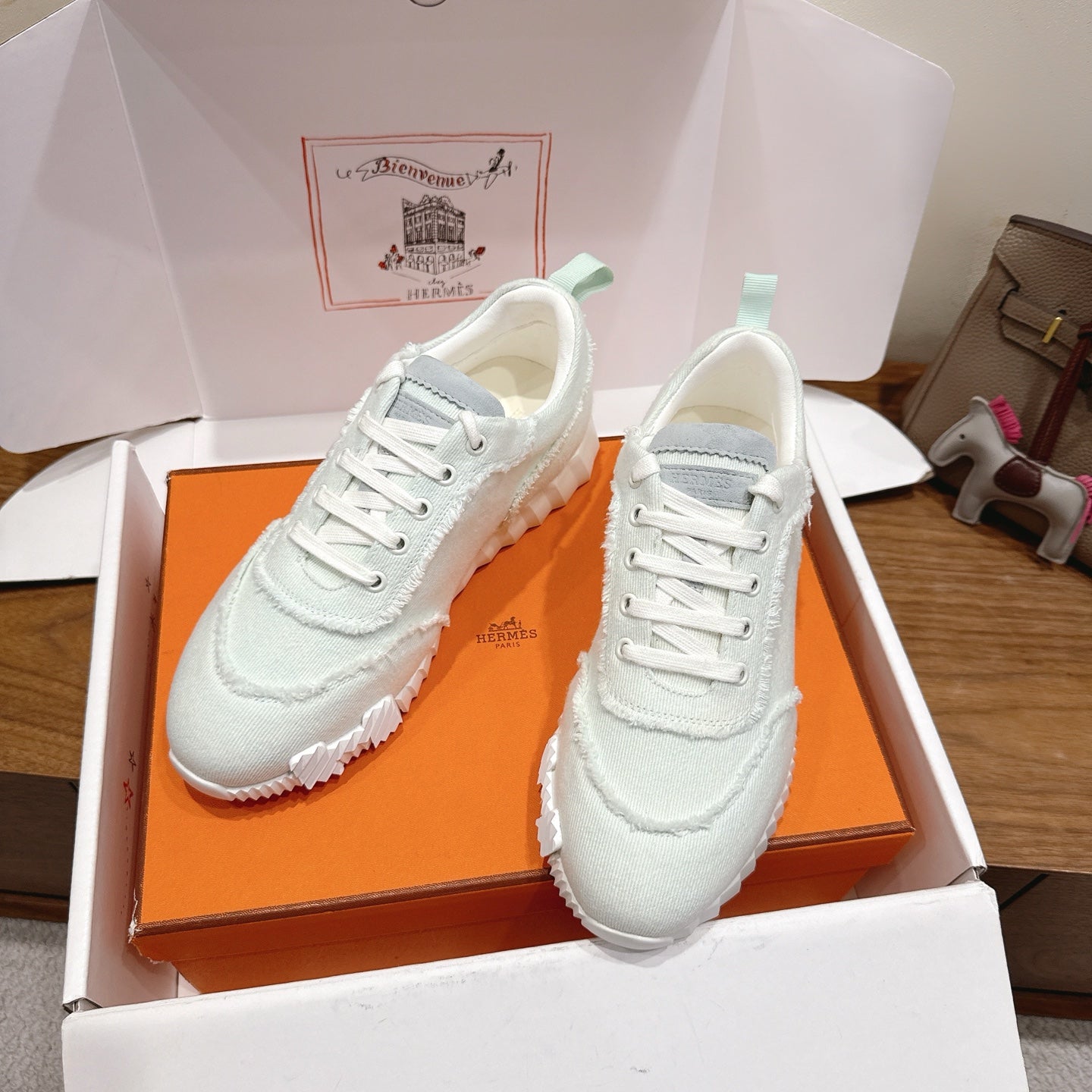 Hermes Sneaker