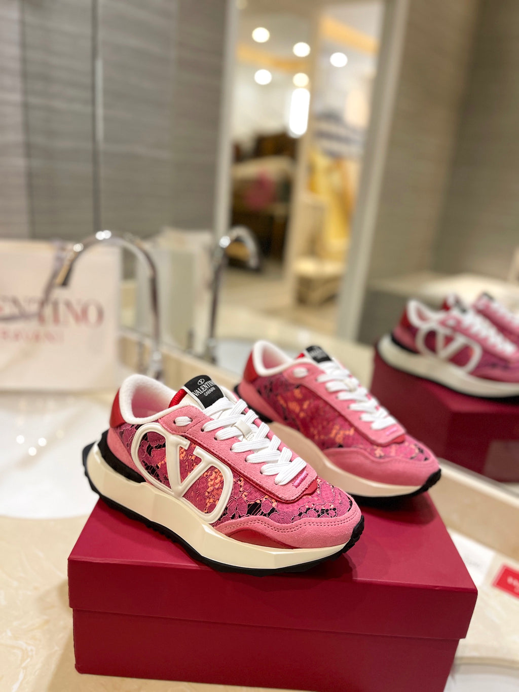 Valentino Sneaker