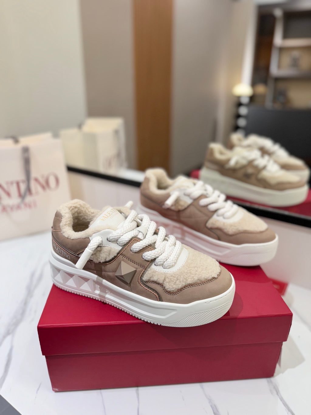 Valentino Sneaker