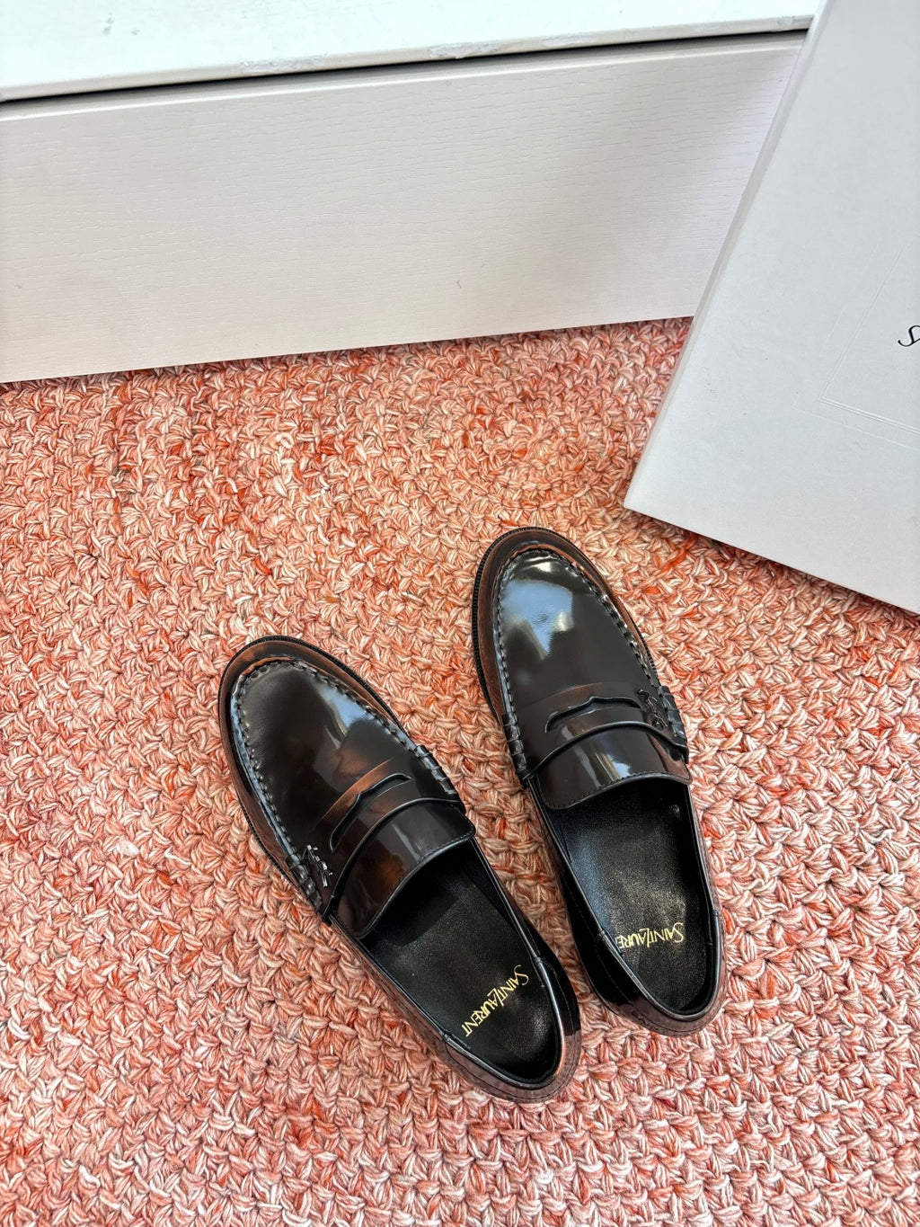 Yves Saint Laurent Loafer