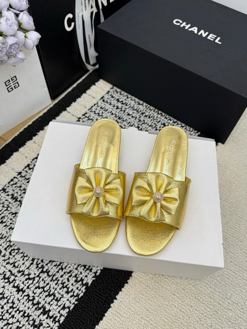 Chanel Slipper