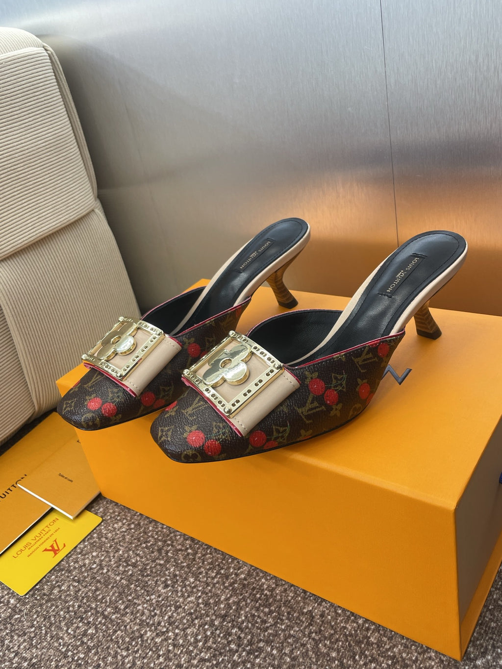 Louis Vuitton Topuklu