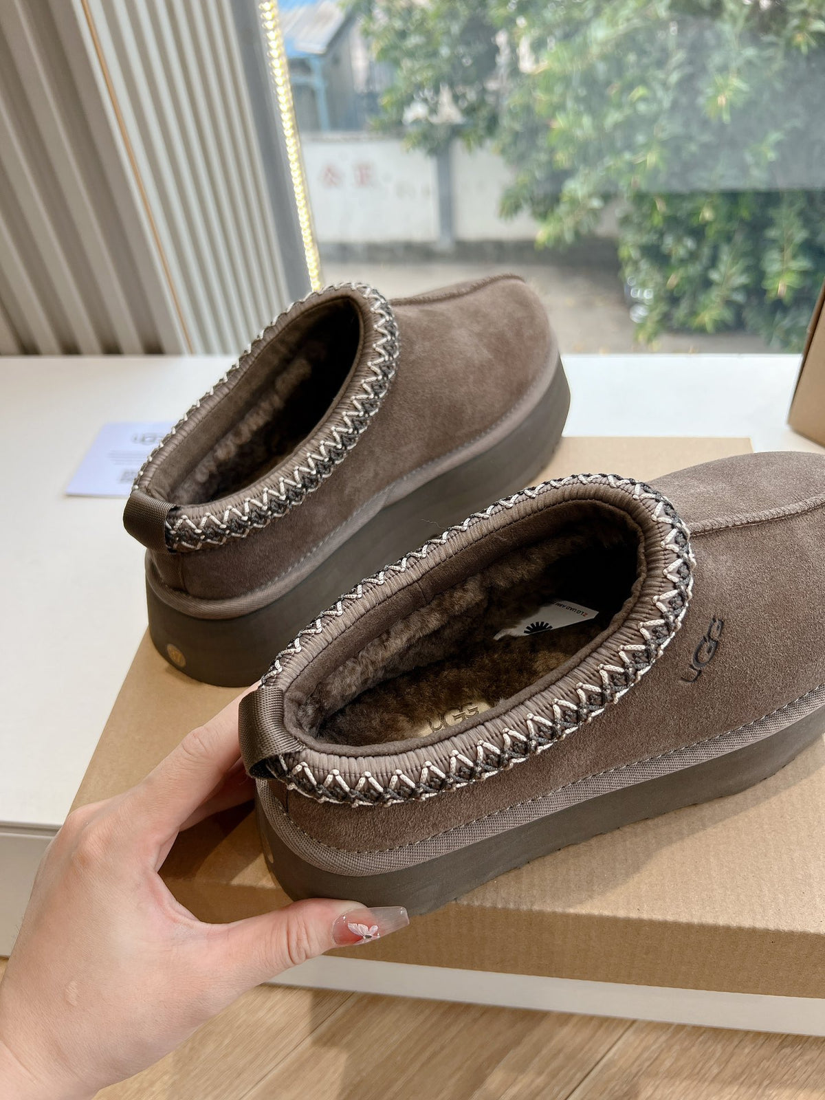 Ugg Slipper Hemen Teslim İndirimli