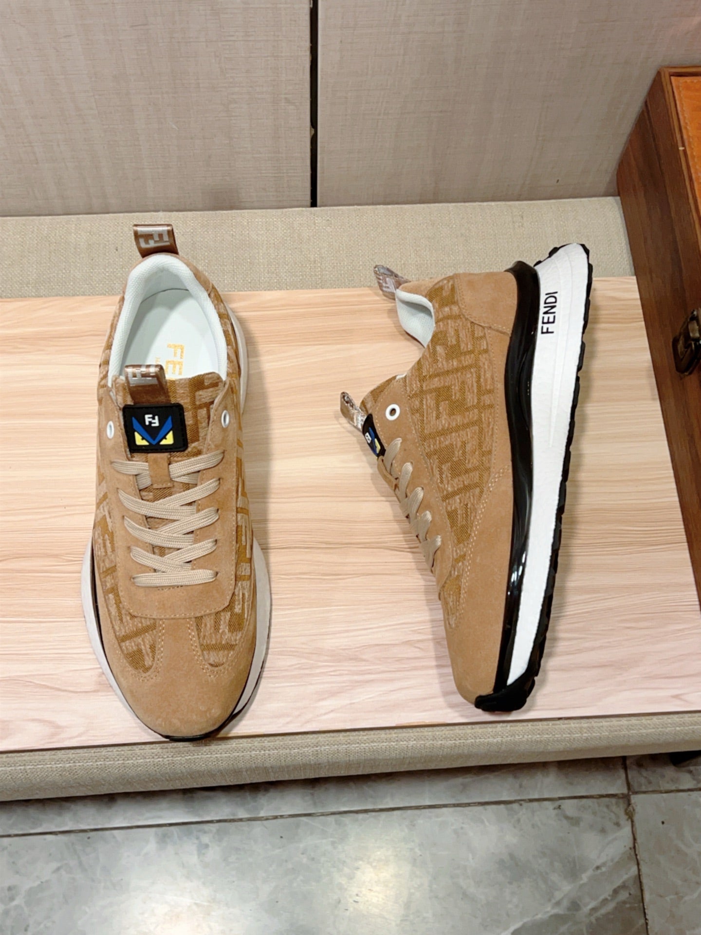 Fendi Sneaker