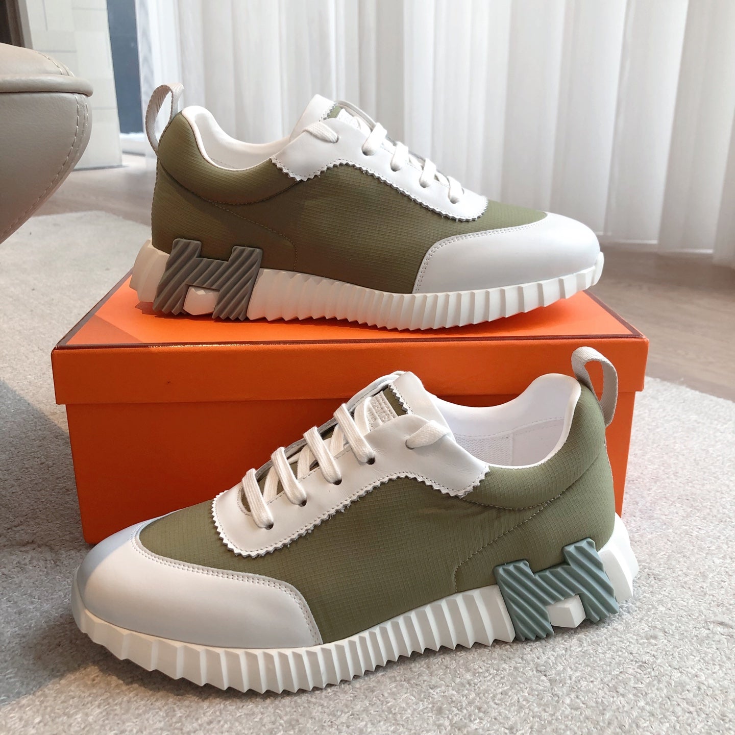 Hermes Sneaker