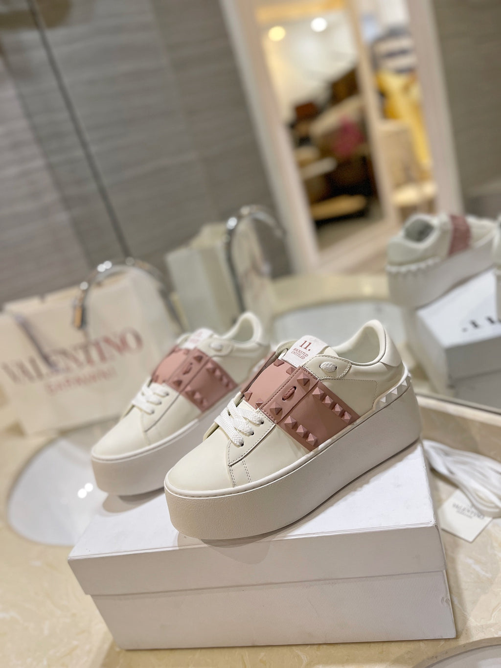 Valentino Sneaker