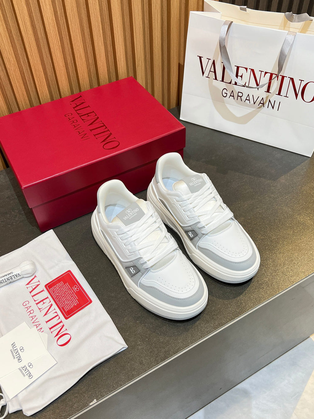 Valentino Sneaker
