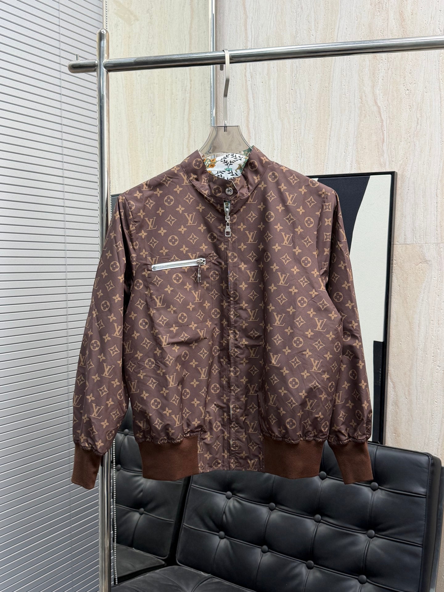 Louis Vuitton İnce Mont