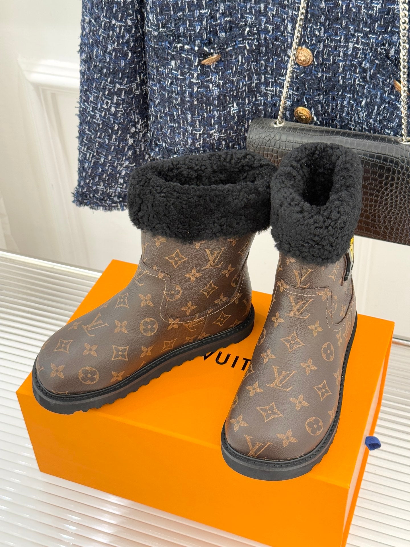 Louis Vuitton Bot