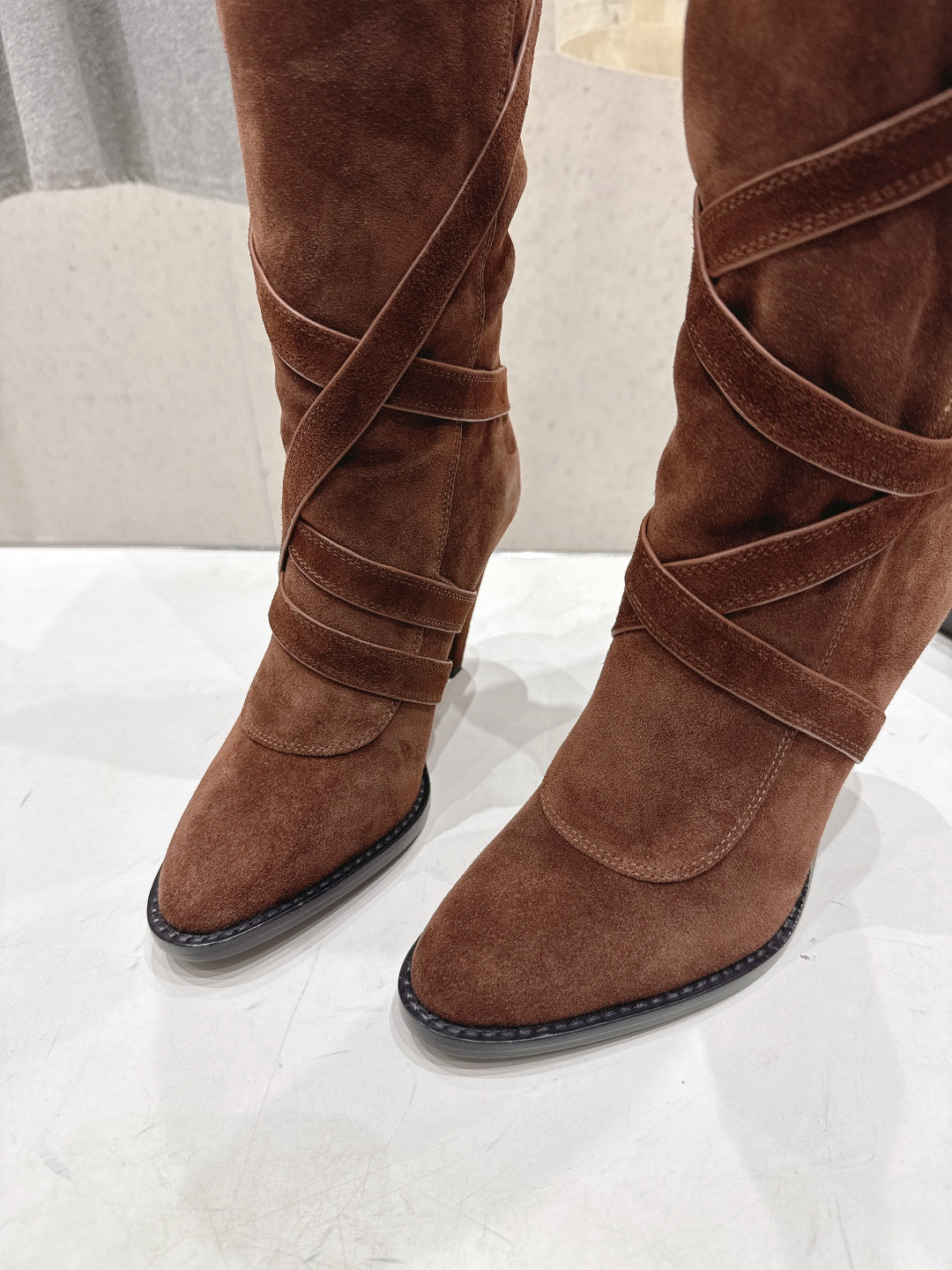 Yves Saint Laurent Uzun Çizme