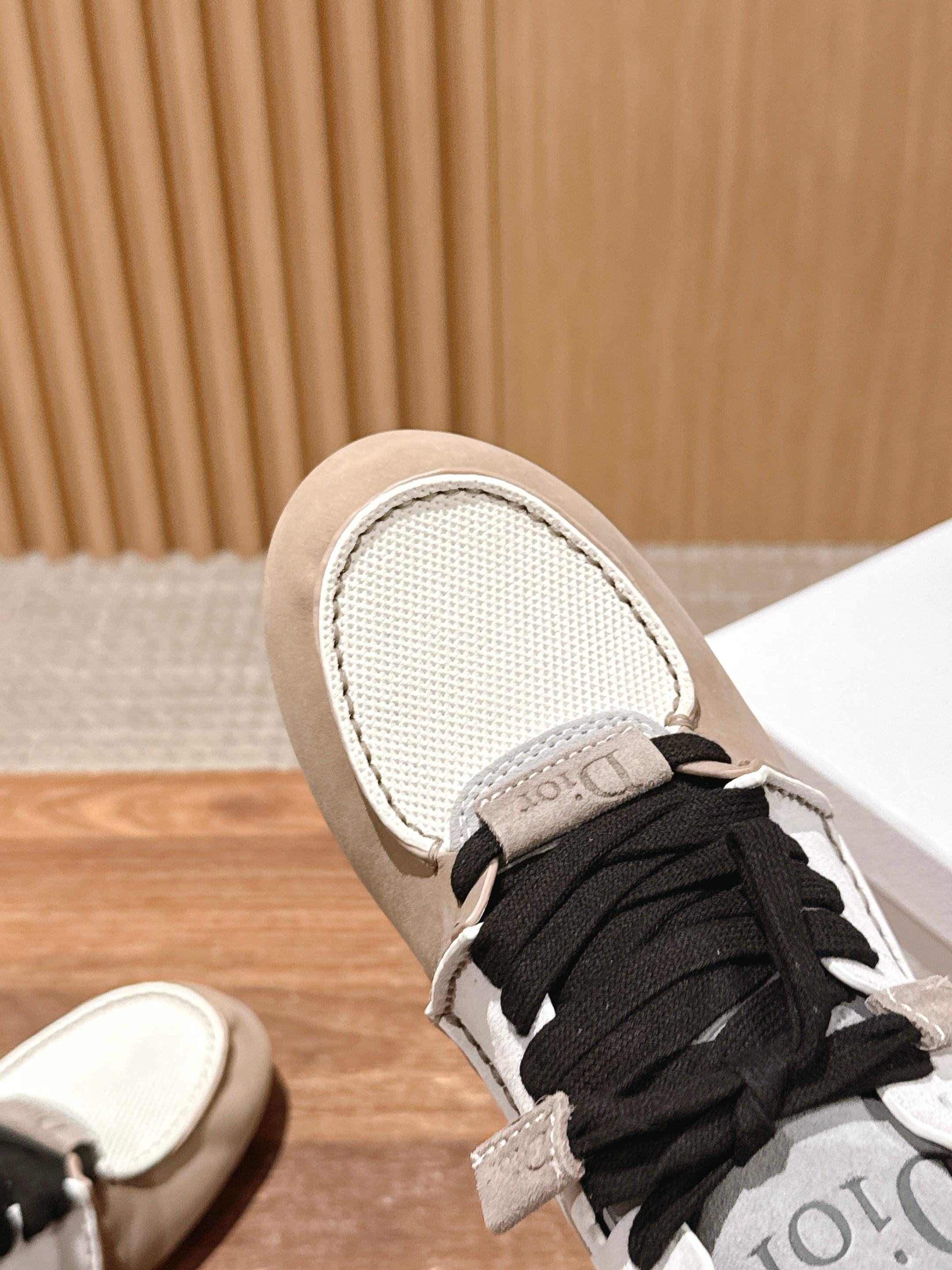 Dior Sneaker