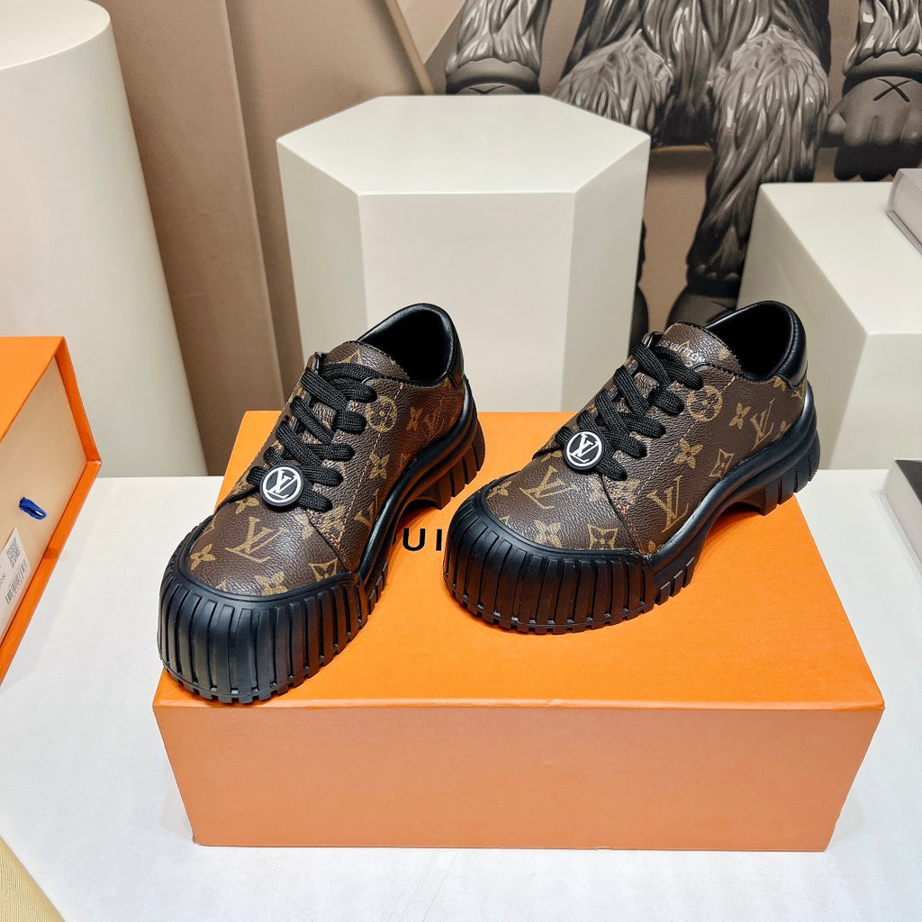 Louis Vuitton Sneaker