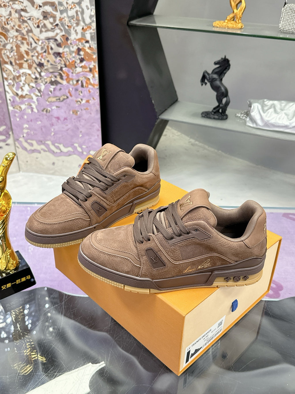 Louis Vuitton Sneaker