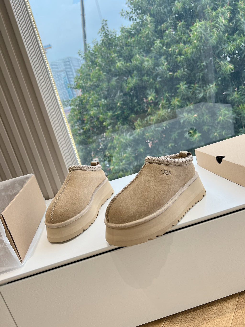 Ugg Slipper Hemen Teslim İndirimli