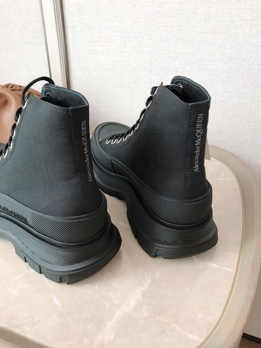 Alexander McQueen Bot