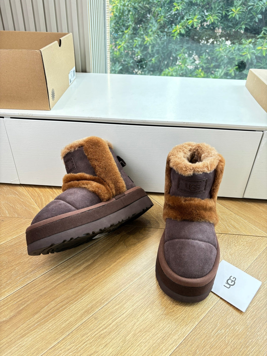Ugg Boat