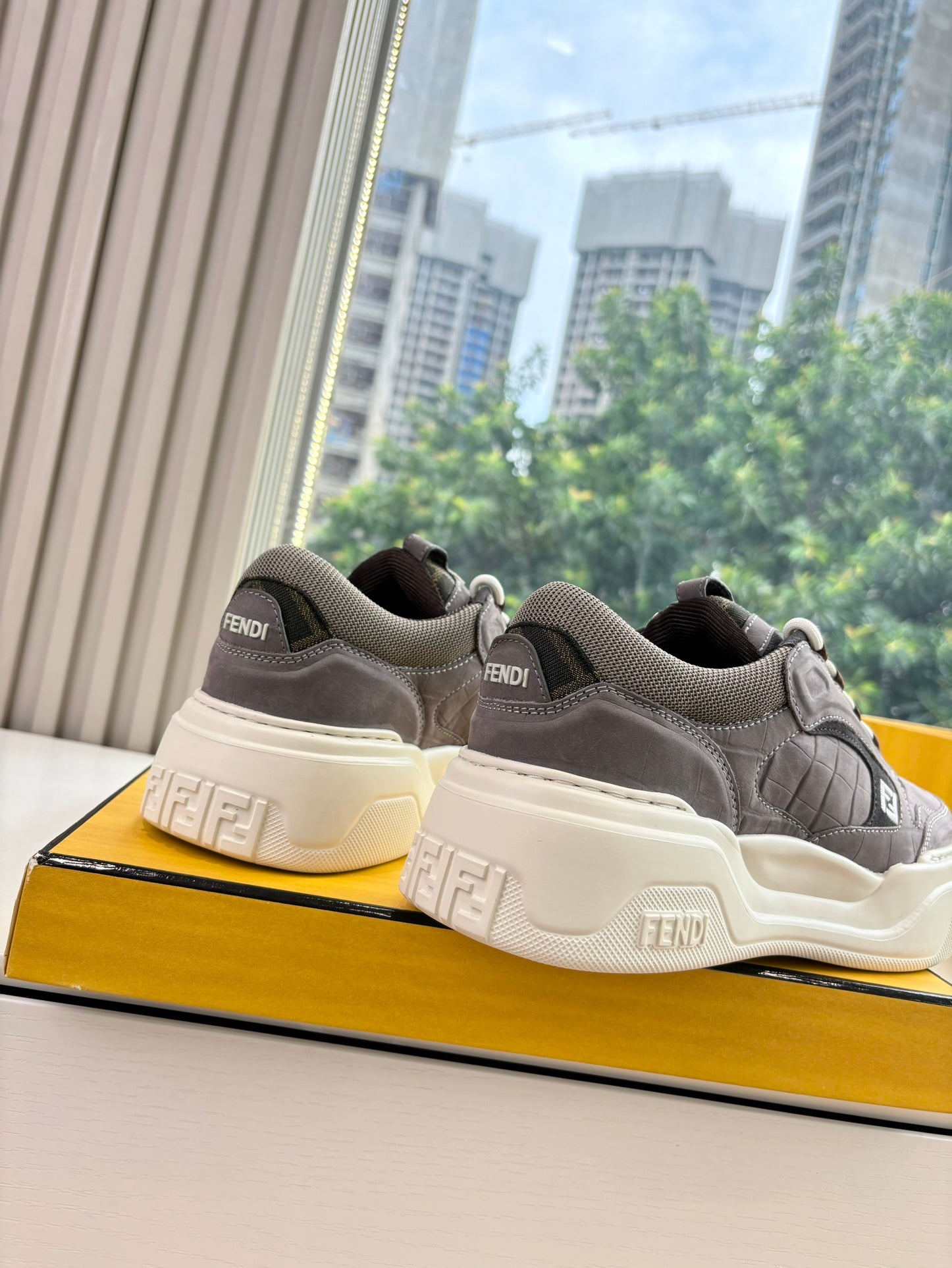 Fendi Sneaker