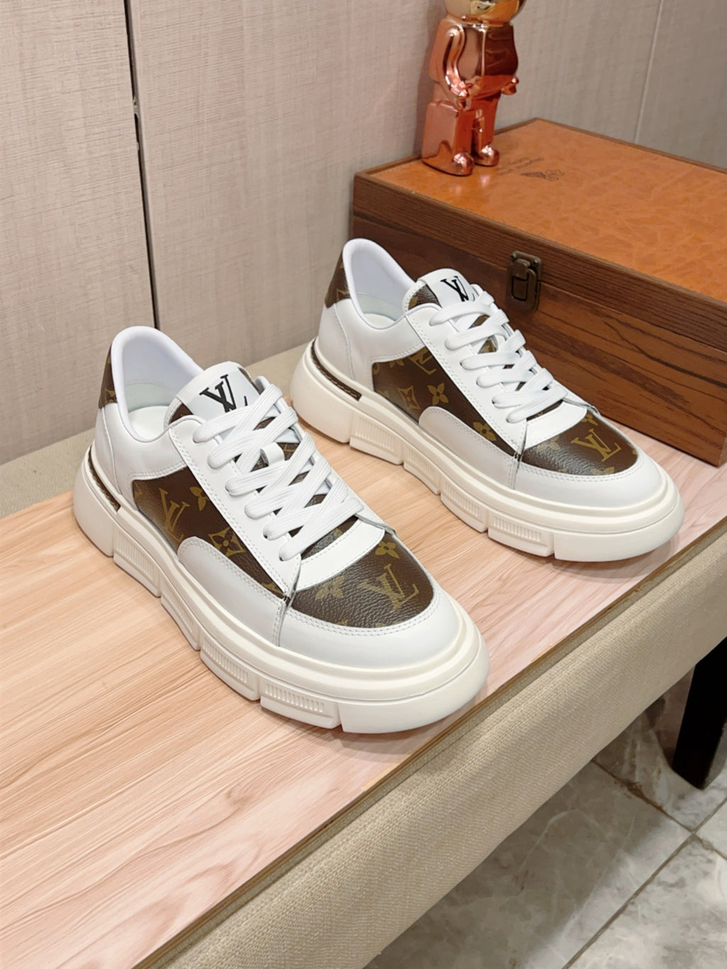 Louis Vuitton Sneaker