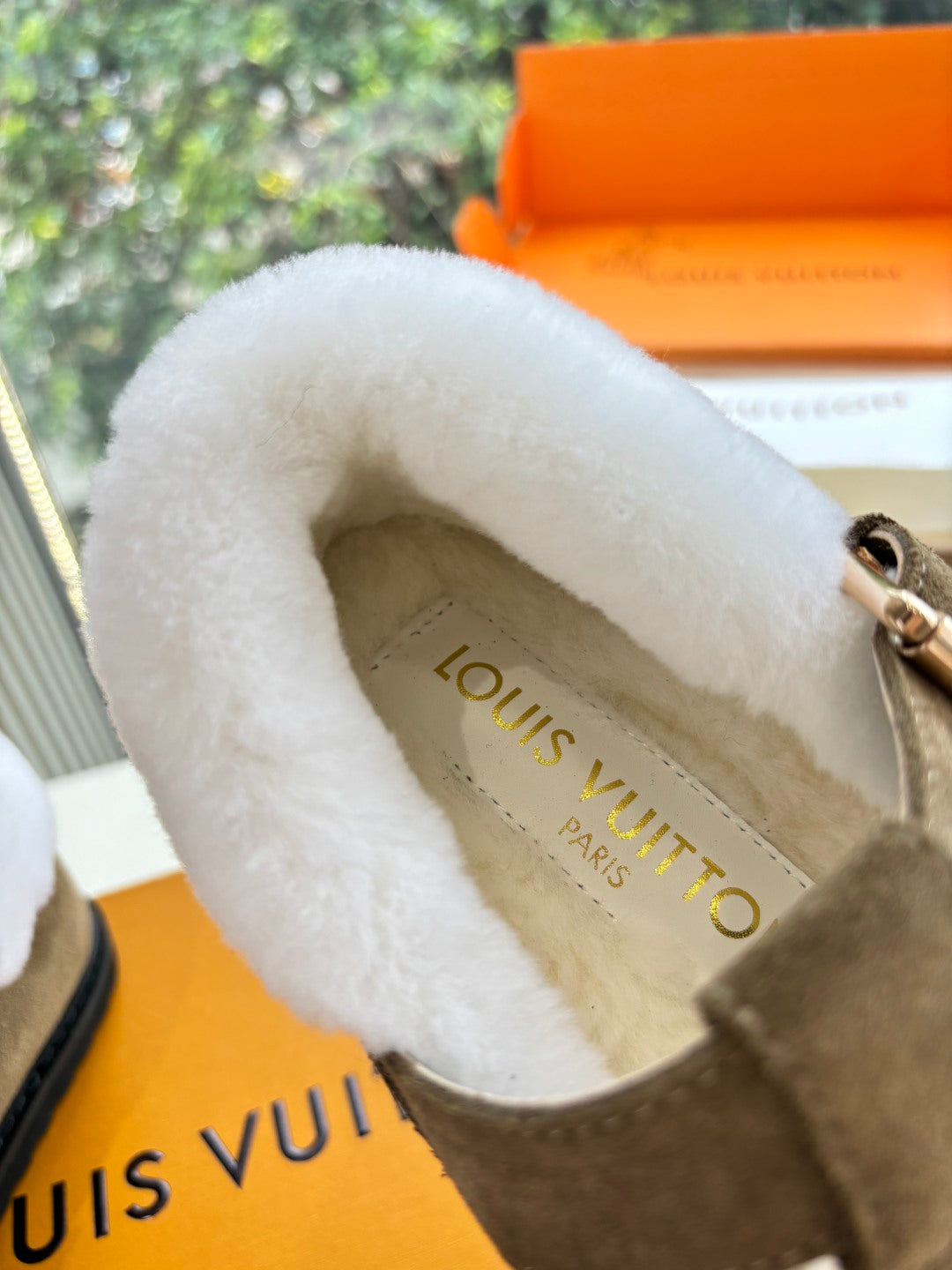 Louis Vuitton Slipper